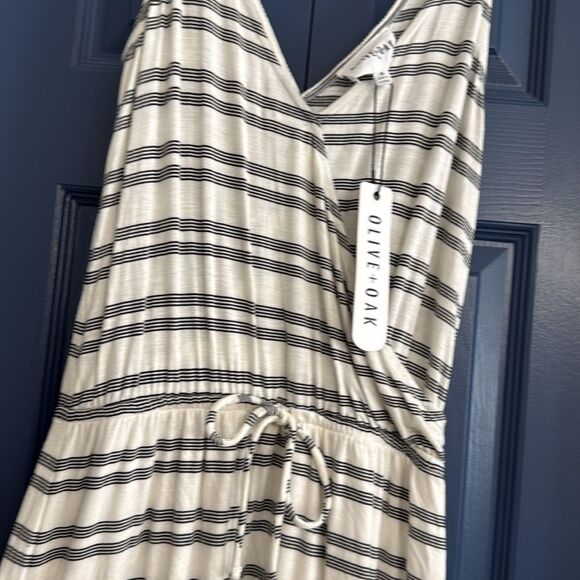 Olive + Oak Striped Faux Wrap Jersey Dress Size XS NWT - Picture 2 of 4